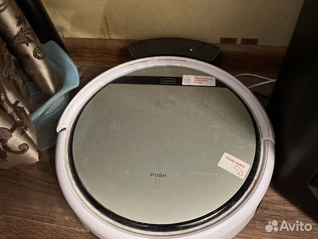 Робот пылесос