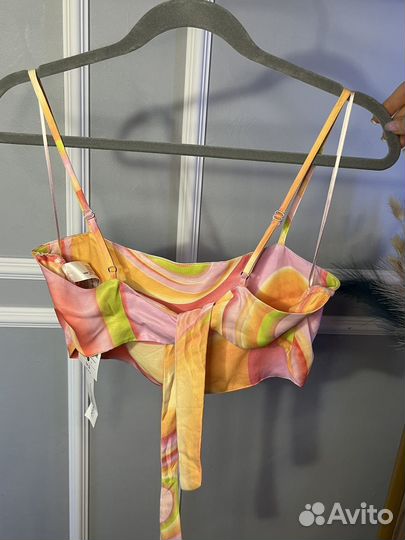 Топ женский bershka новый M