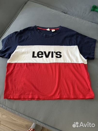 Футболка levis