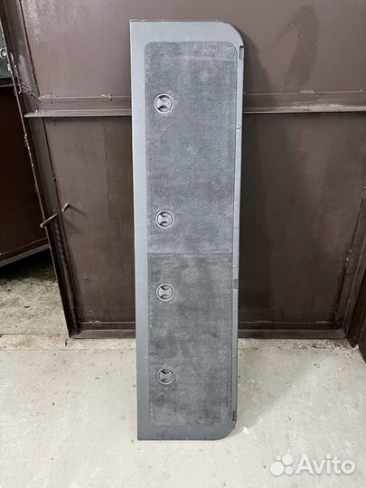 Ящик для инструментов Toyota Land Cruiser 200