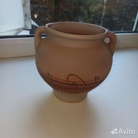 Керамические горшки для цветов б/у и цветы