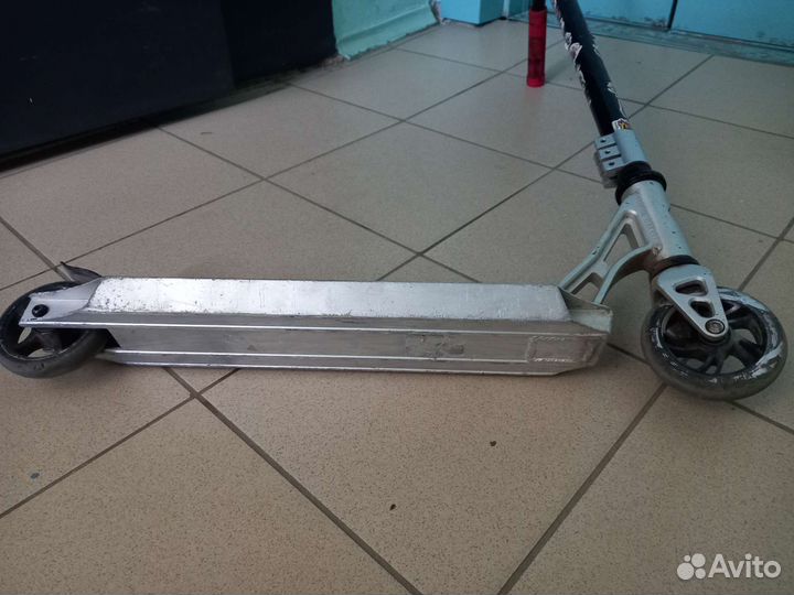 Трюковой самокат