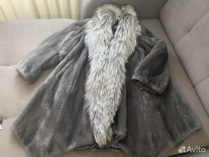 Продам норковую шубу