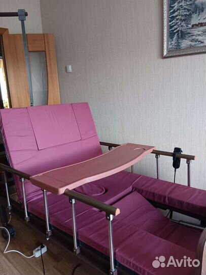 Медицинская кровать с электроприводом