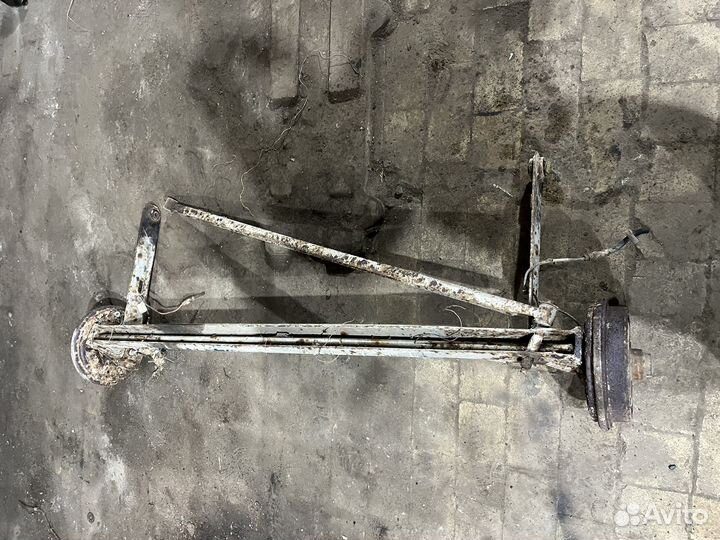 Балка задняя Audi 80 B3 / Ауди 80 Б3 1.8 JN