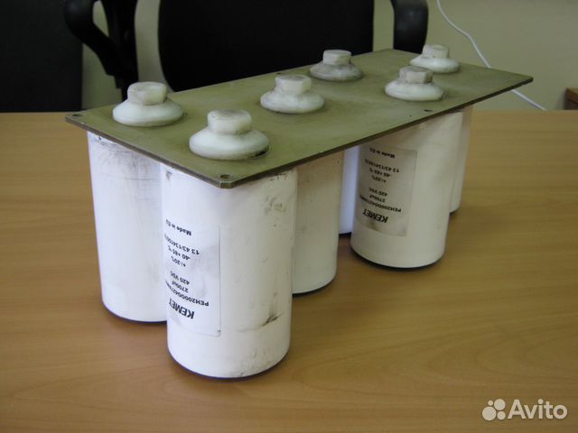 Электролитические конденсаторы 420В 2700мкФ