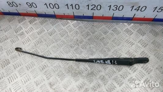 Щеткодержатель лобового стекла peugeot 406 (LSE18O