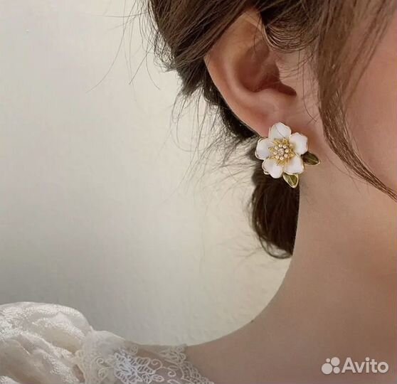 Серьги цветы эмаль