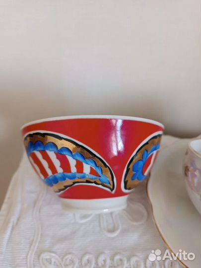 Большой хрустальный салатник с мельхиором