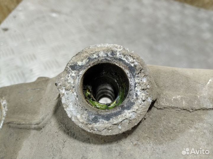 Рычаг задний нижний правый Bmw X5 e53 2000-2007