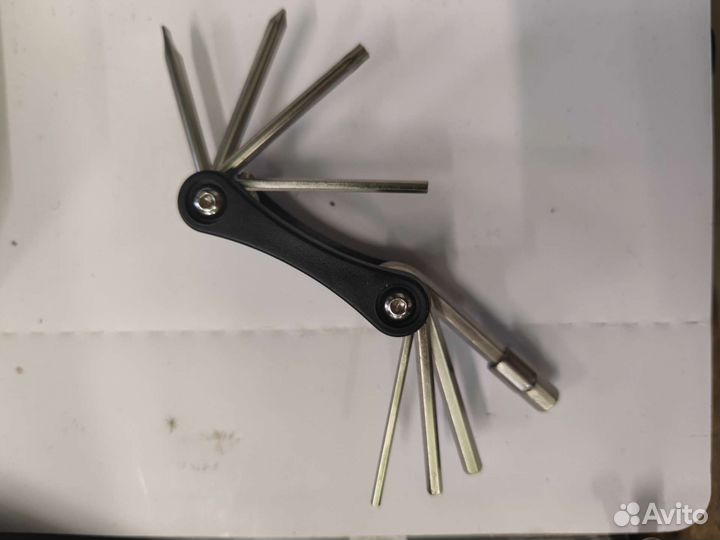 Универсальный мультитул для велосипеда/самоката