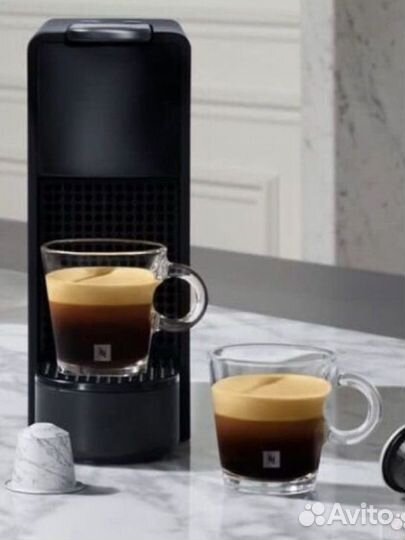 Капсульная кофемашина Nespresso Essenza Mini C30