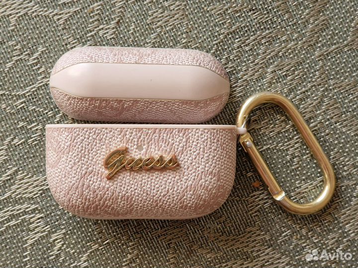 Guess чехол для AirPods pro