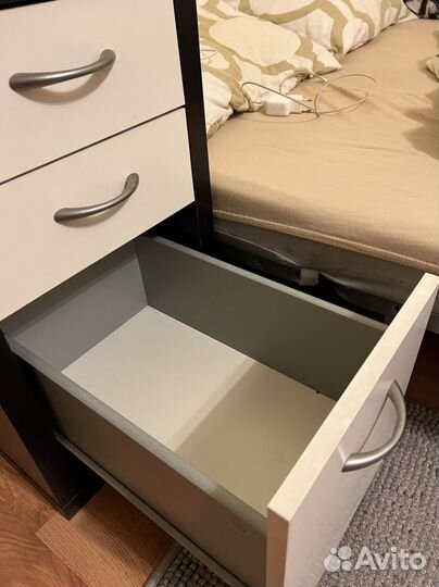Тумба прикроватная