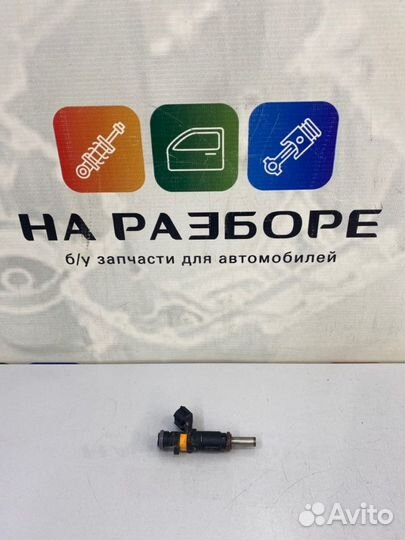 Форсунка Renault Sandero Stepway 5S H4M 2019