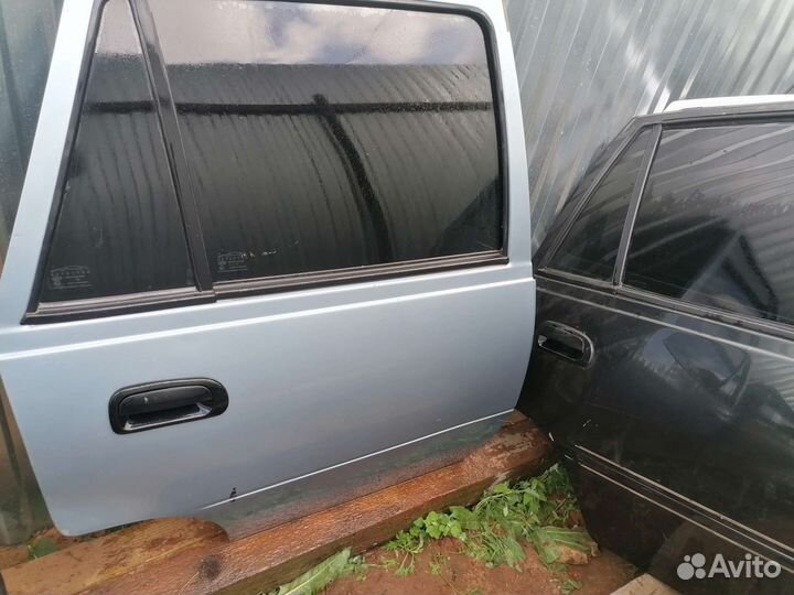 Только задняя правая Daewoo nexia дверь