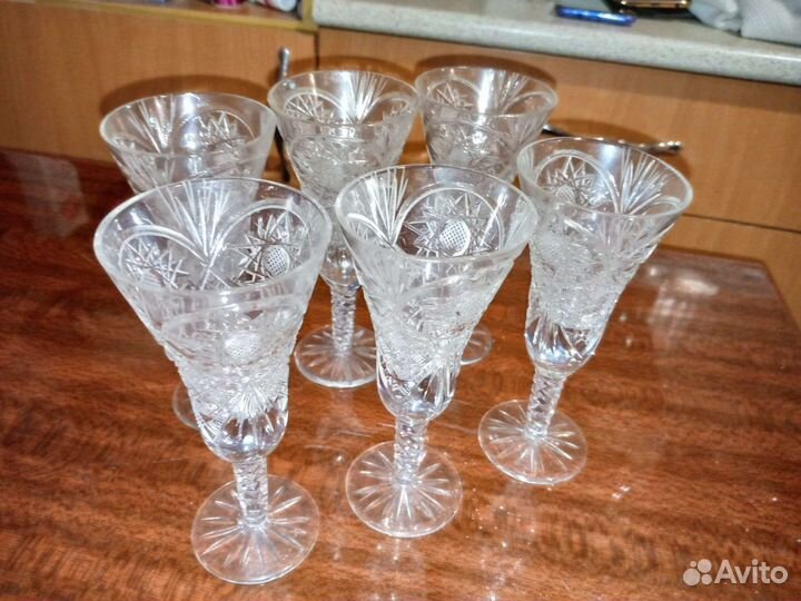Хрустальные рюмки на ножке СССР