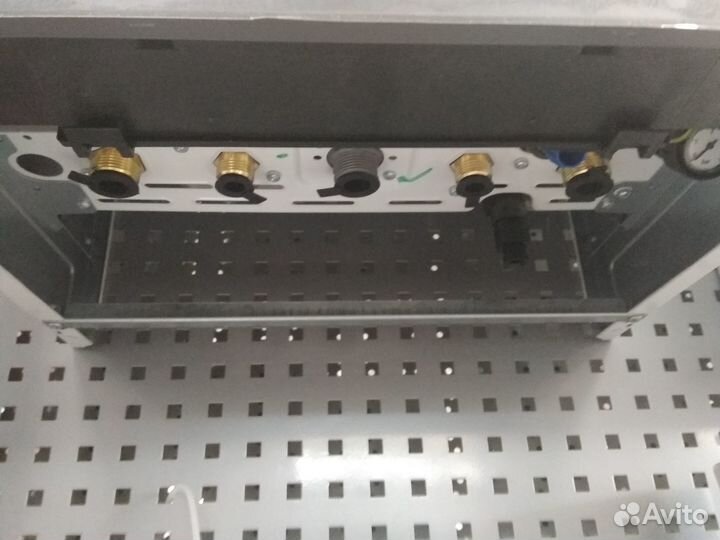 Котел газ. Двухконтурный ariston clas XC 24кВт