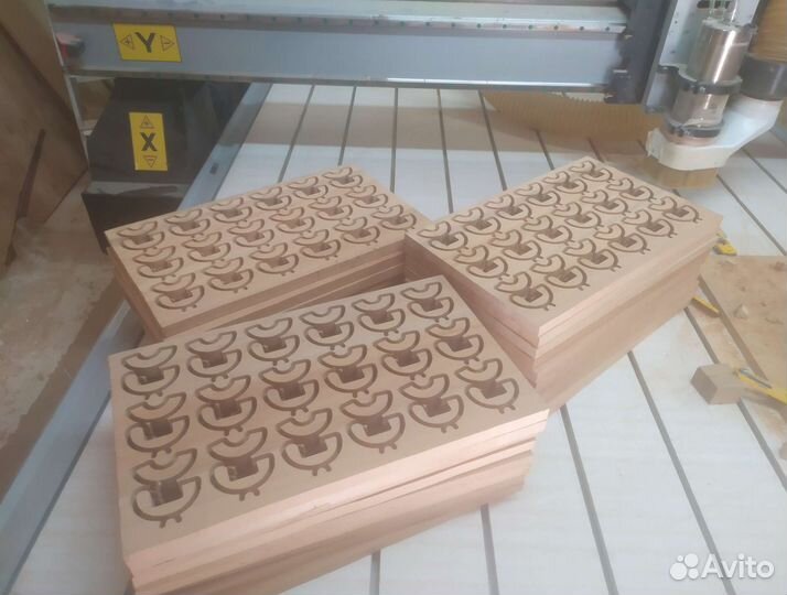 Фрезерная чпу резка и лазерная гравировка