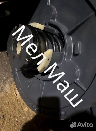 Шкив привода ветилятора Клаас Тукано