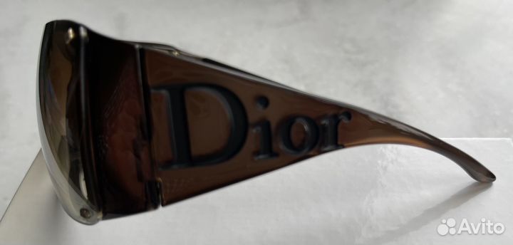 Женские солнцезащитные очки