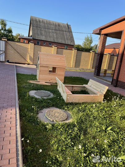 Детский домик уличный