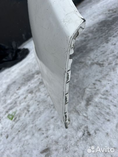 Бампер передний toyota hilux