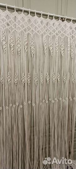 Штора-занавеска в технике макраме