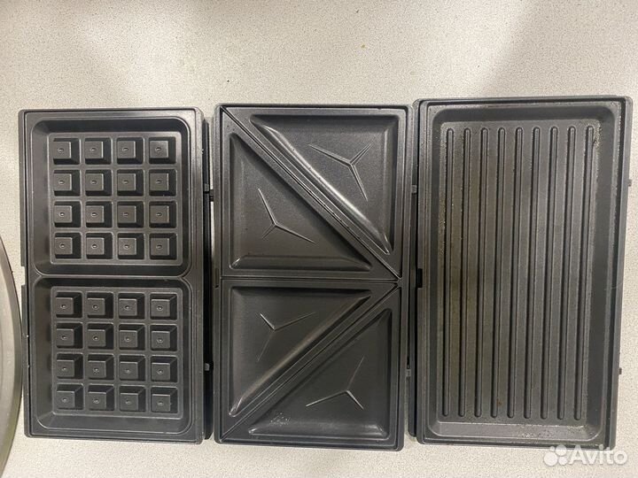 Электрическая вафельница