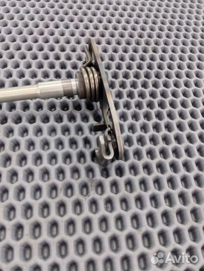 Yamaha YZF R1 2004-2005 вал кпп