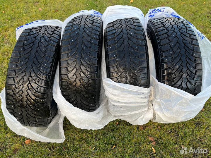 Pirelli Formula Ice 215/60 R17 100T