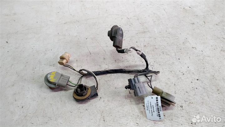 Патрон заднего фонаря Dodge Intrepid 00-03г