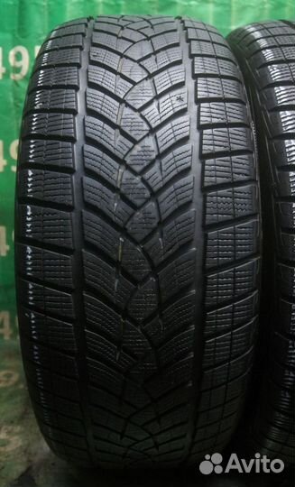 Goodyear UltraGrip Performance SUV Gen-1 255/50 R19 107V