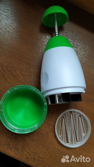 Измельчитель для лука Бонприкс