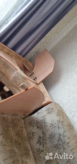 Большой угловой диван бу