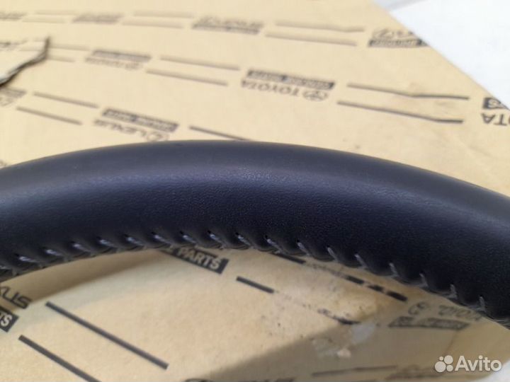 Руль Toyota Land Cruiser 200 2012-2021