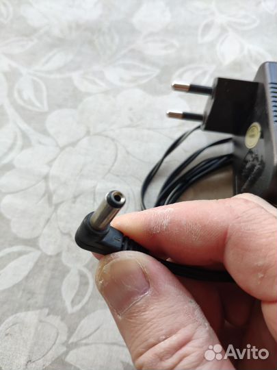 Блок питания 9v