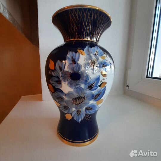 Ваза кобальт и золото