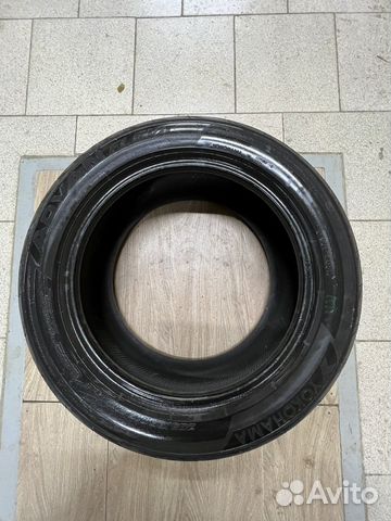 Yokohama Advan Fleva V701 R16