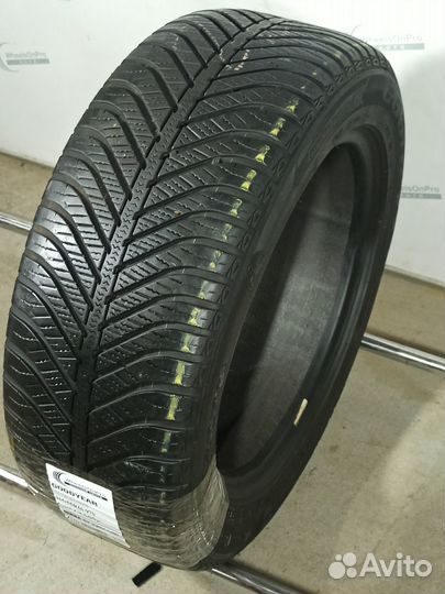 Goodyear Vector 4Seasons 215/55 R16 97V
