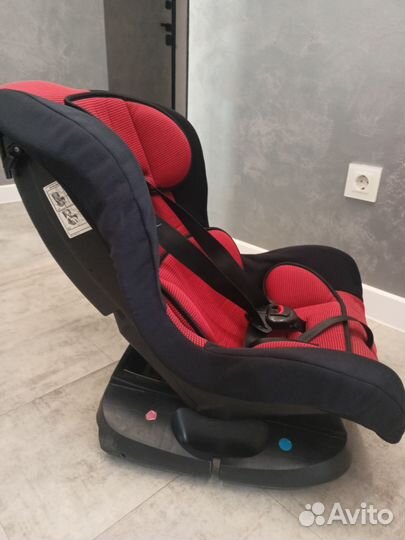 Автомобильное детское кресло