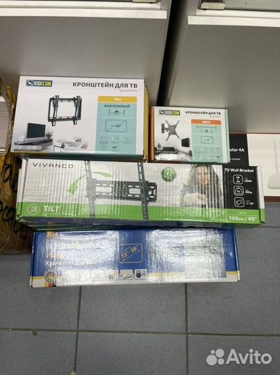 Кронштейн для телевизора