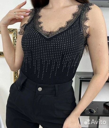 Топ майка со стразами