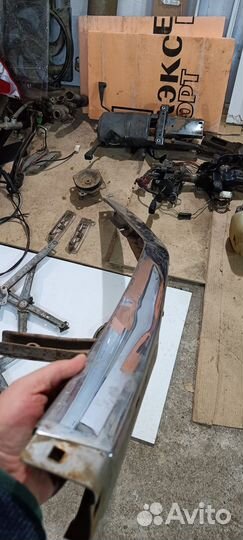 Бампер передний бмв е28 центральная часть