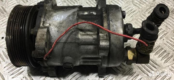 Компрессор кондиционера Mercedes W202 (1998) 1.8