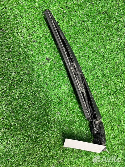 Поводок заднего дворника Rav4 xa40 xa45 2017