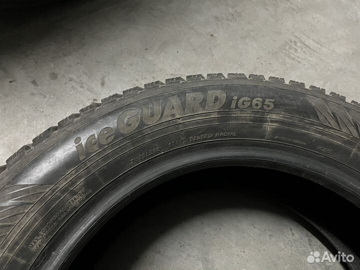 Yokohama Ice Guard IG65 215/60 R17