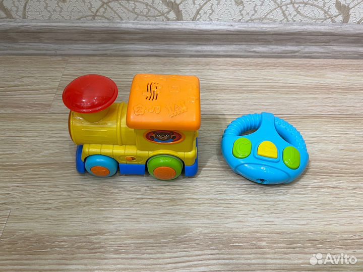 Игрушка Паровозик Baby Go на пульте д/у