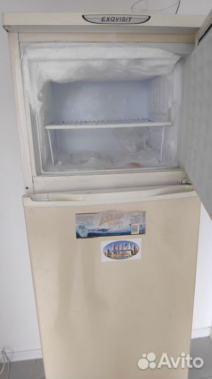 Продам рабочий холодильник