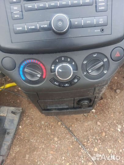 Блок комфорта Chevrolet Aveo T250 1.2
